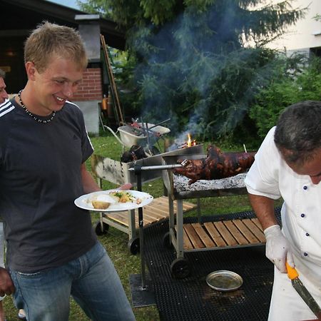 Landhotel Kreinerhof Mollbrucke Luaran gambar